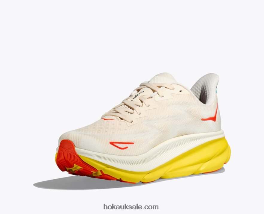XHPD4N412 Clifton 9 Men Eggnog/Passion Fruit Hoka