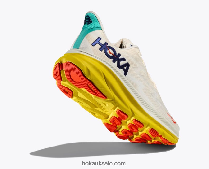 XHPD4N412 Clifton 9 Men Eggnog/Passion Fruit Hoka