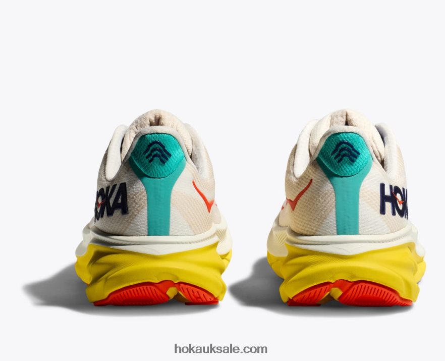 XHPD4N412 Clifton 9 Men Eggnog/Passion Fruit Hoka