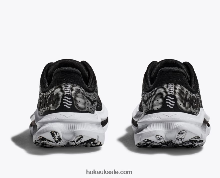 XHPD4N474 Kawana Men Black/White Hoka