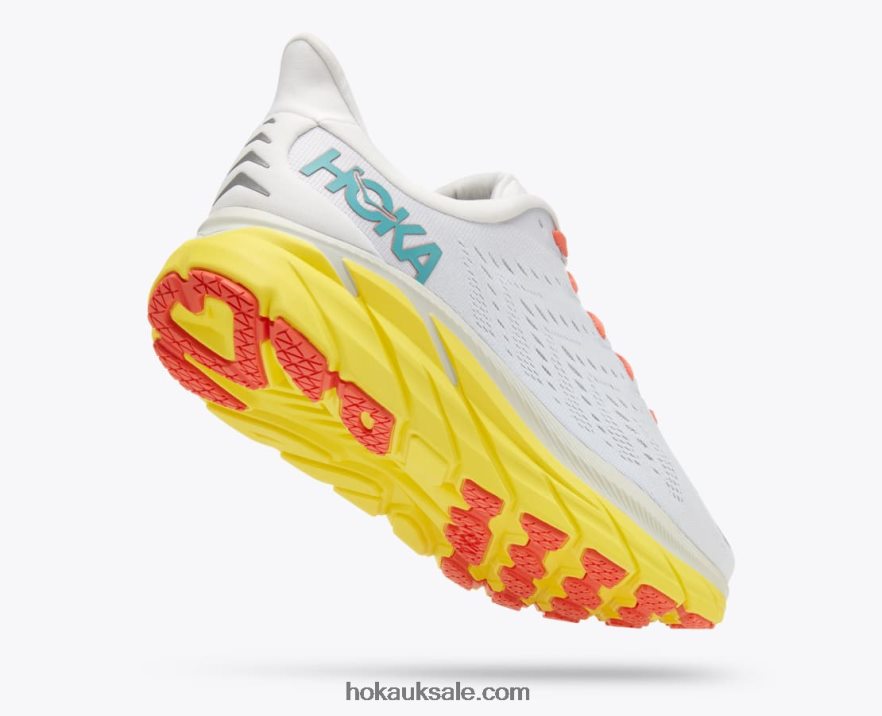 XHPD4N577 Clifton 8 Men Blanc De Blanc/Illuminating Hoka
