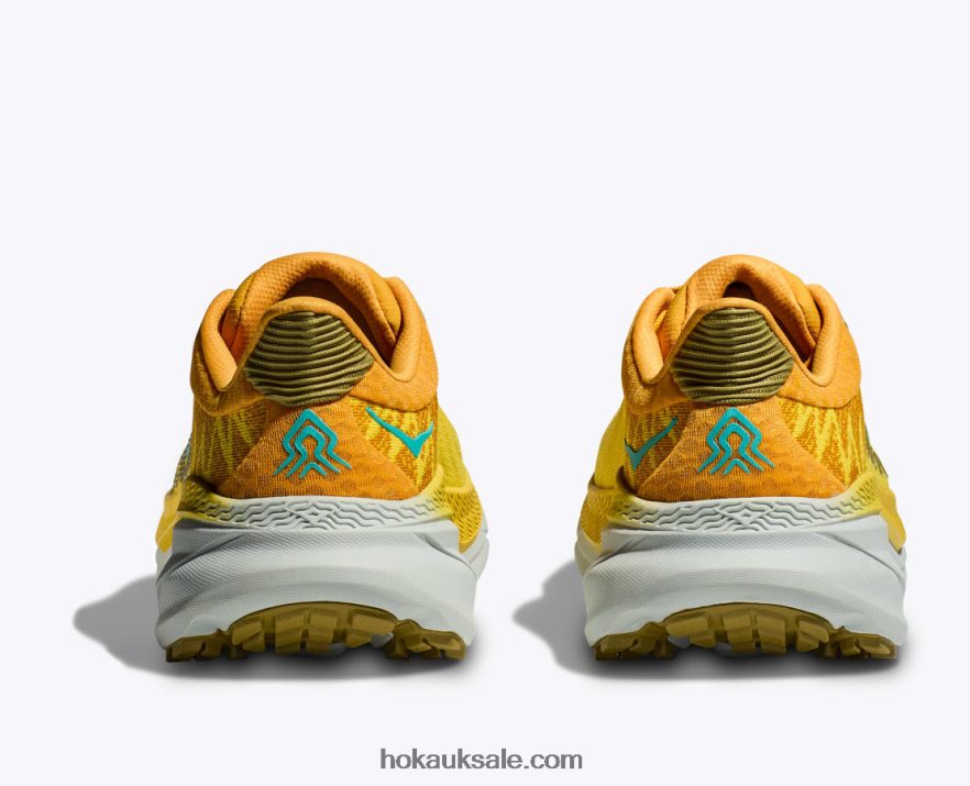 XHPD4N493 Challenger 7 Men Passion Fruit/Golden Yellow Hoka