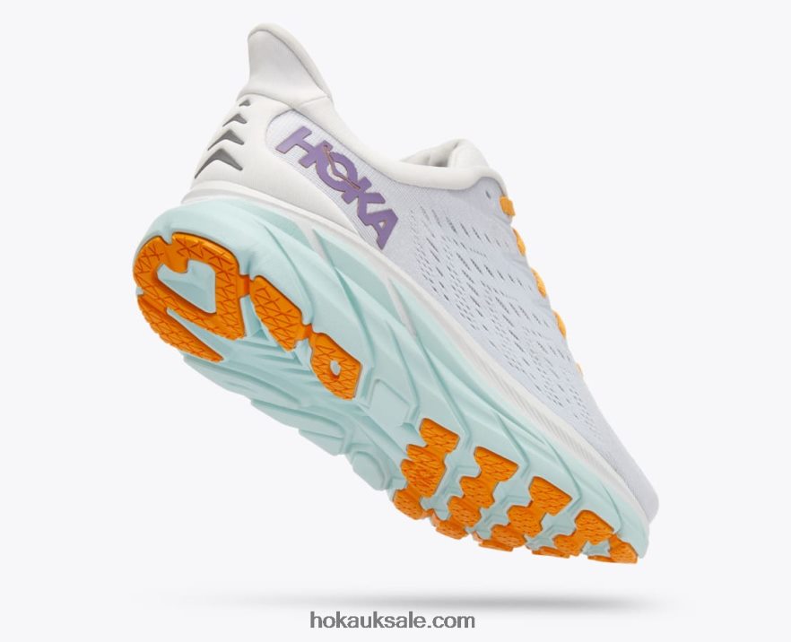 XHPD4N220 Clifton 8 Women Blanc De Blanc/White Hoka