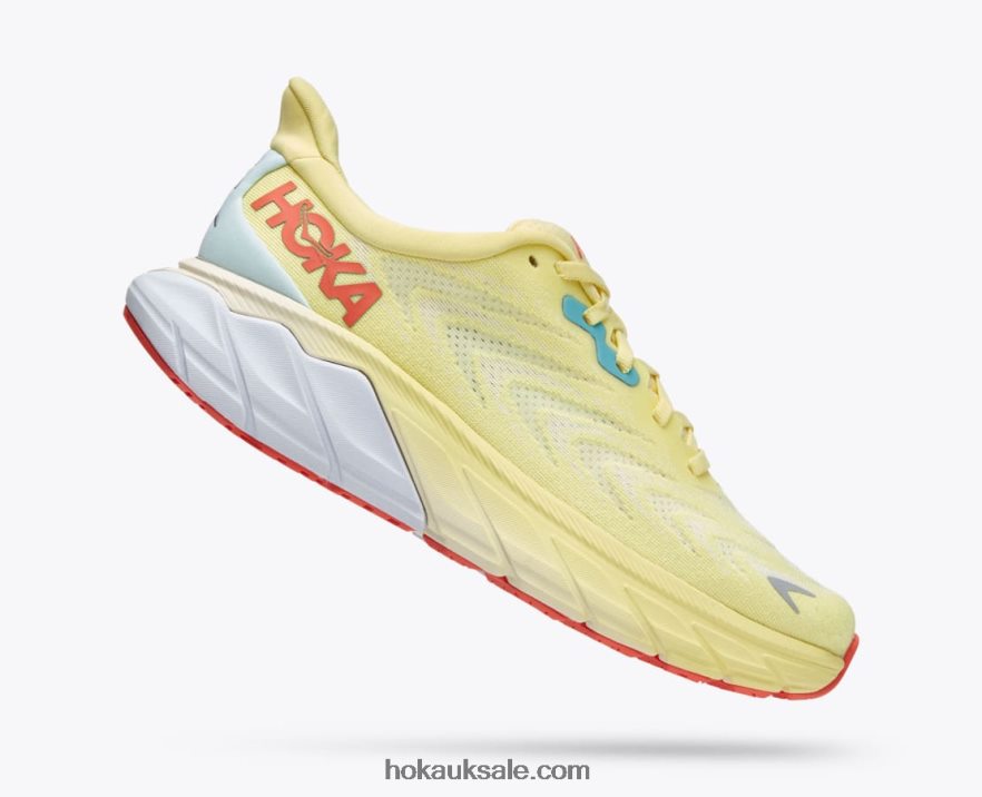 XHPD4N25 Arahi 6 Women Yellow Pear/Sweet Corn Hoka