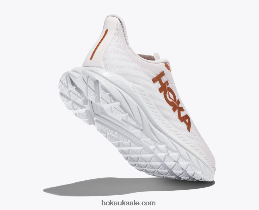 XHPD4N28 Mach 5 Women White/Copper Hoka