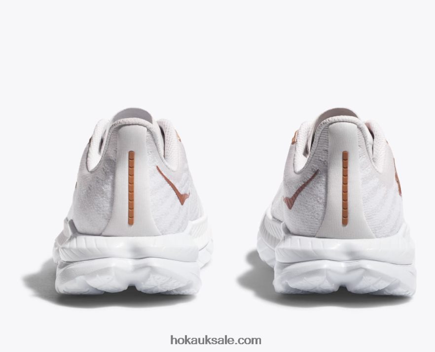 XHPD4N28 Mach 5 Women White/Copper Hoka