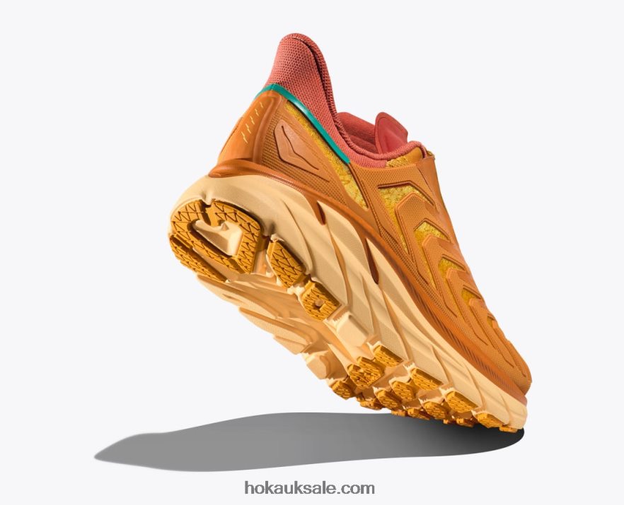 XHPD4N60 Project Clifton Women Desert Sun/Burnt Ochre Hoka