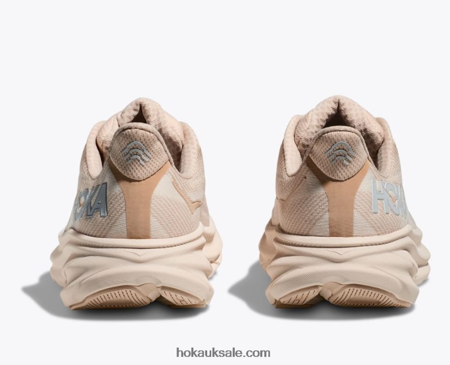 XHPD4N6 Clifton 9 Women Shifting Sand/Eggnog Hoka