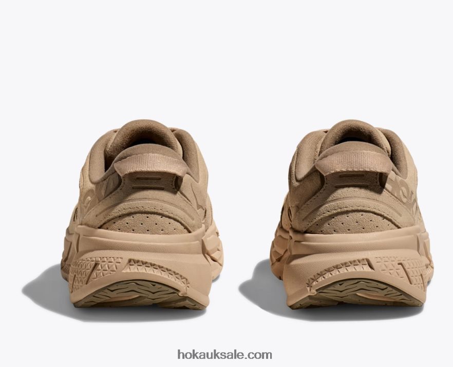 XHPD4N70 Clifton L Suede Women Shifting Sand/Dune Hoka