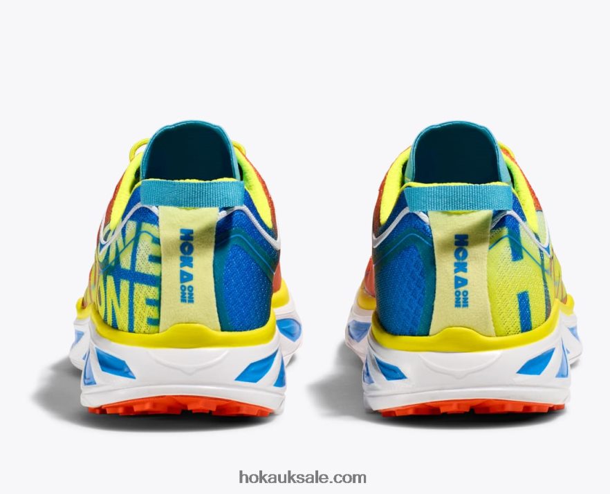 XHPD4N78 Huaka Origins Women Evening Primrose/Flame Hoka