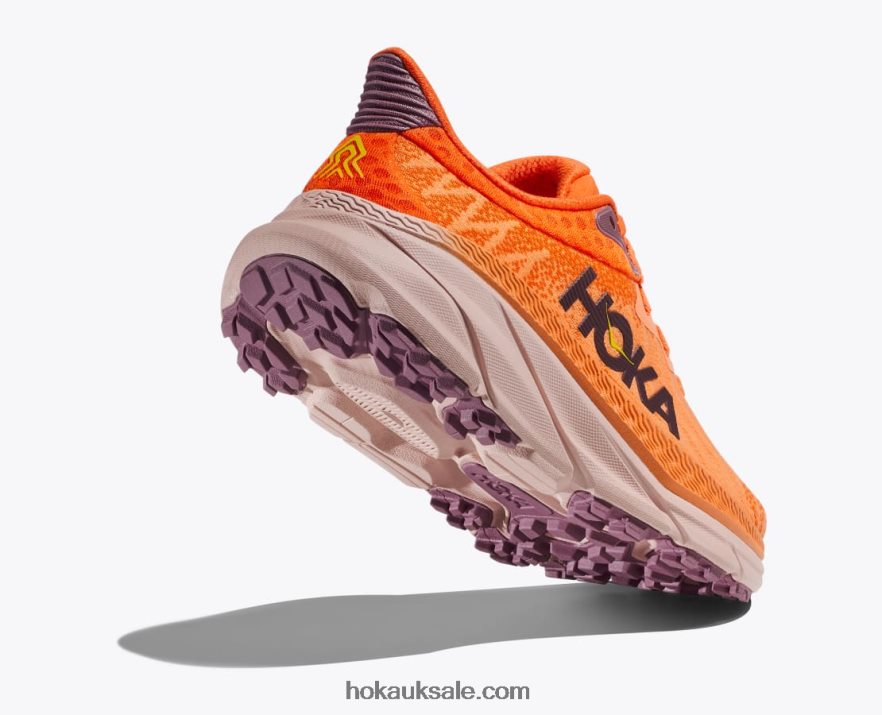 XHPD4N108 Challenger 7 Women Mock Orange/Vibrant Orange Hoka
